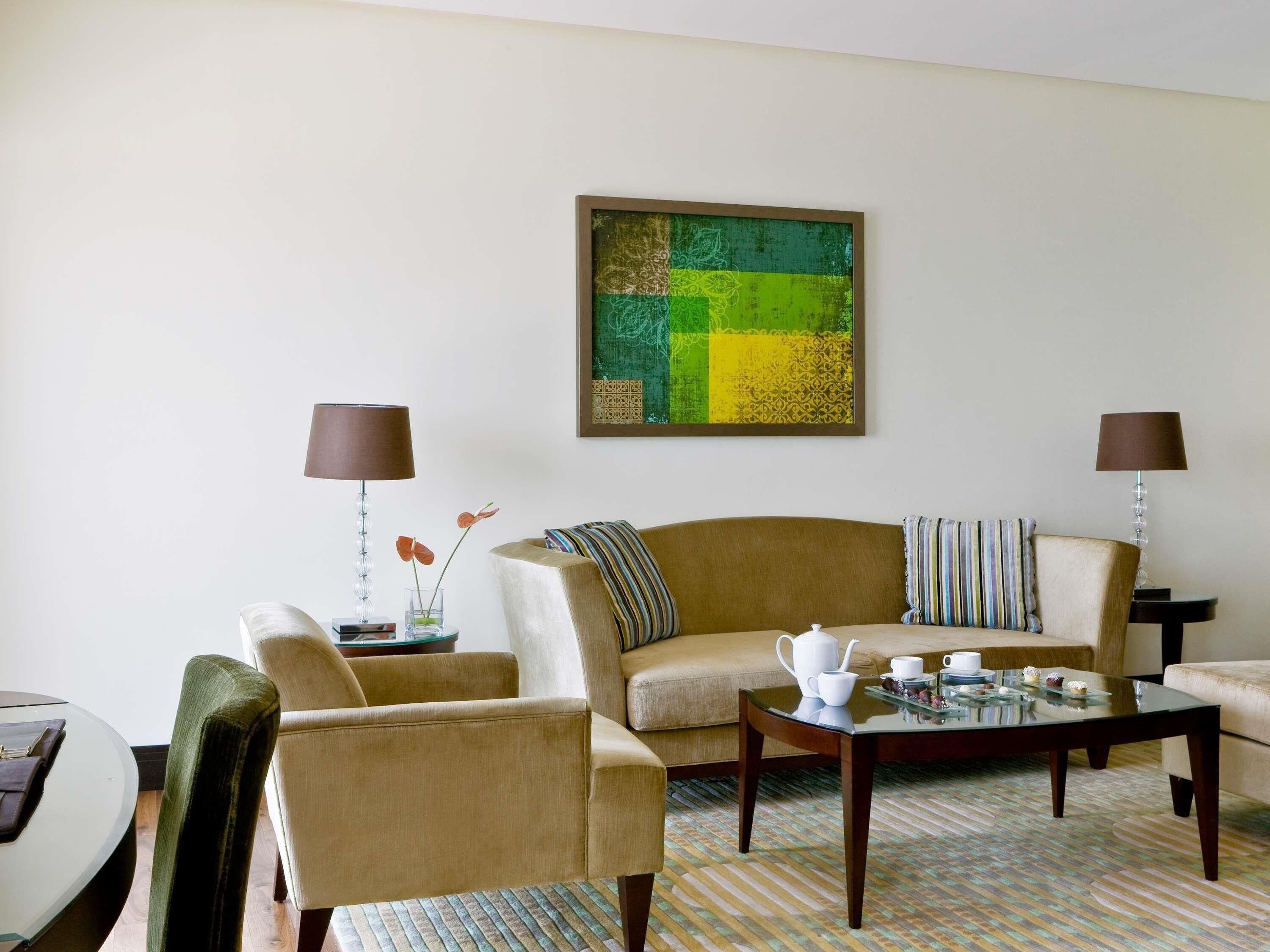 Suite, 1 queensize-seng, Club Lounge-tilgang, sjøutsikt (Opera) | Italienske Frette-laken, sengetøy av topp kvalitet og dundyner