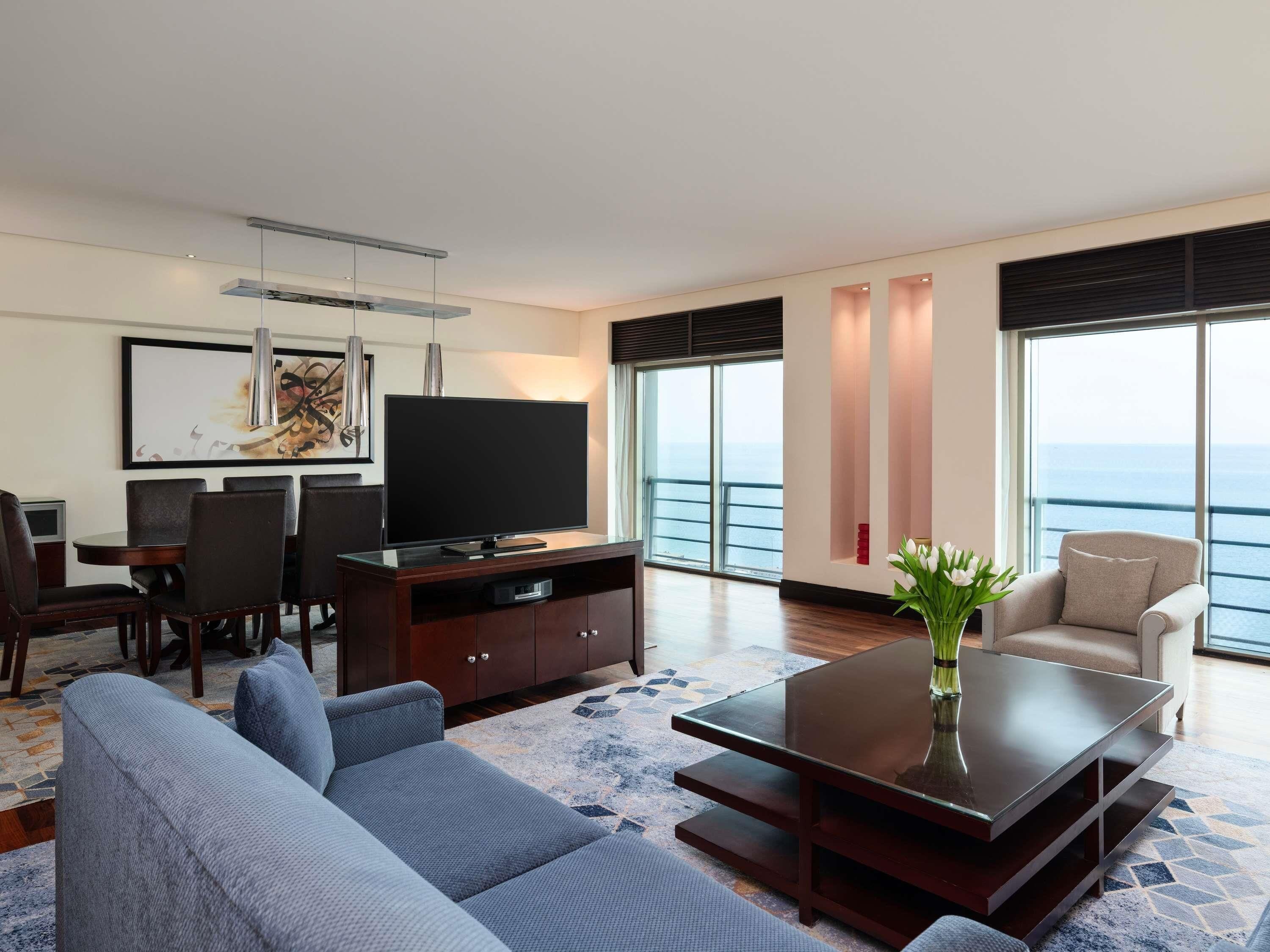 Suite – club, 1 kingsize-seng, Club Lounge-tilgang, sjøutsikt (Imperial) | Italienske Frette-laken, sengetøy av topp kvalitet og dundyner