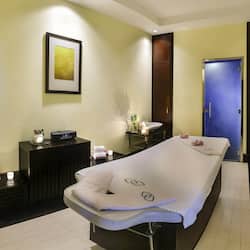 Body treatments, massage/treatment rooms