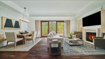 Televisio, takka, maksullisia elokuvia, lämmitetyt lattiat