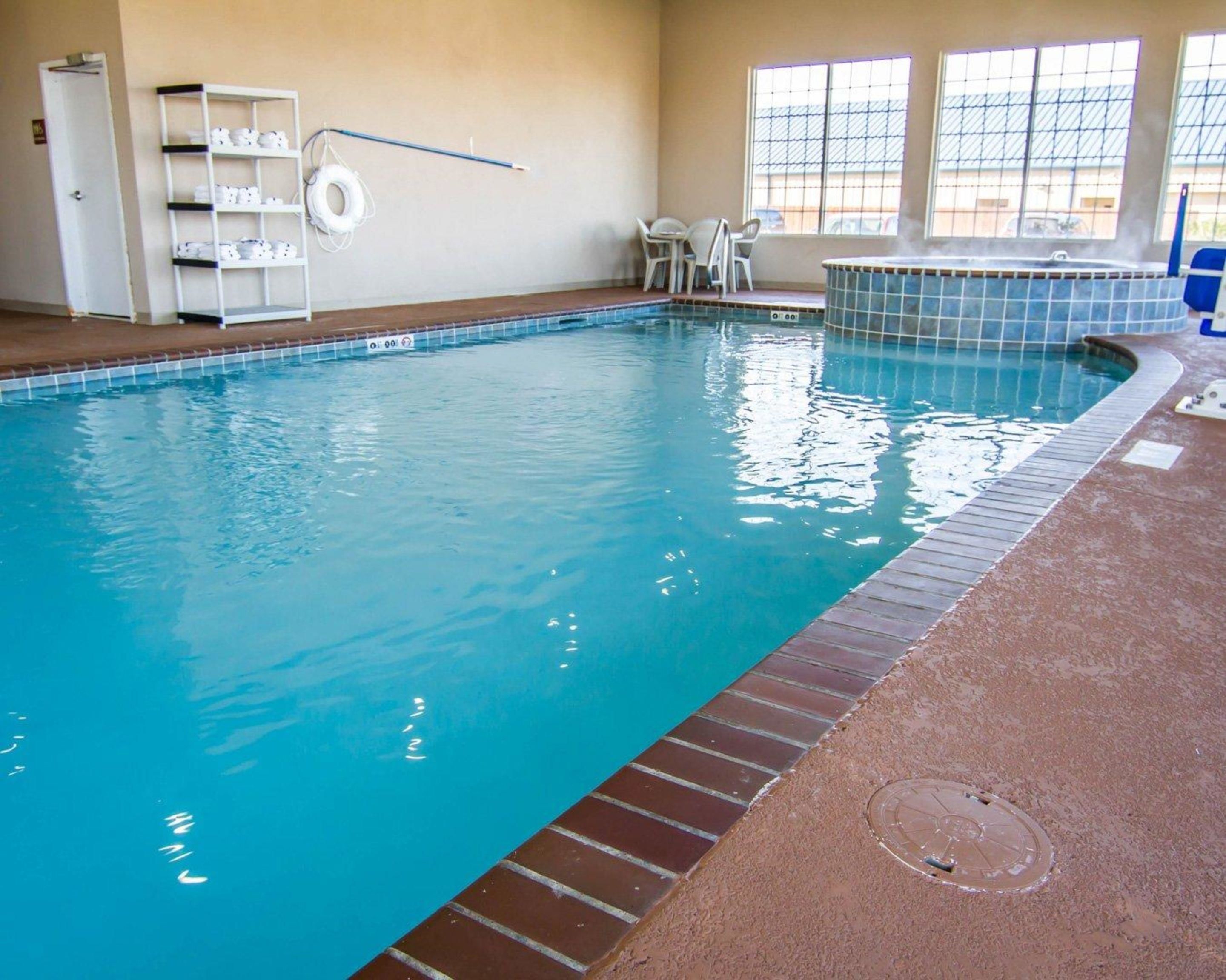 6 Best Hotels With Indoor Pool In Shreveport, Louisiana - Updated 2024