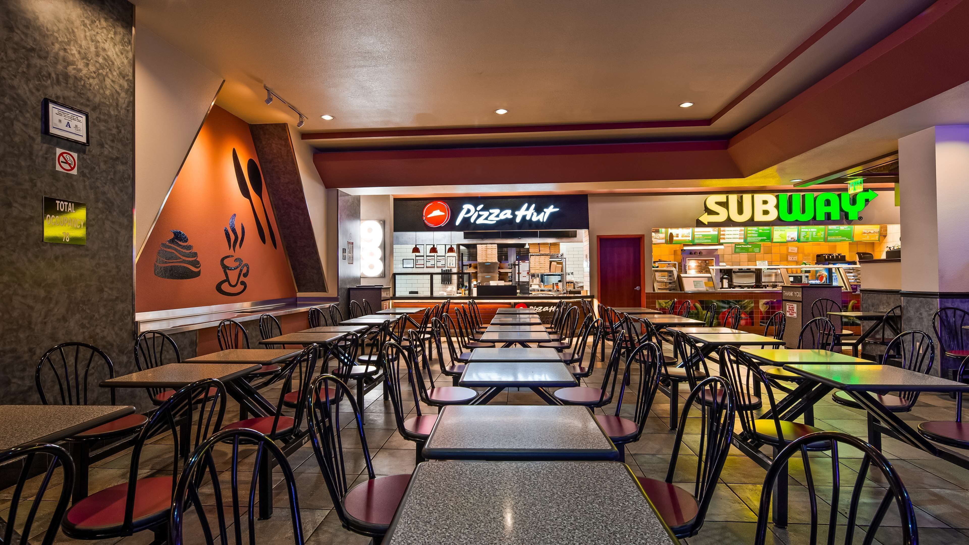 7 restaurants, breakfast, lunch, dinner served; american cuisine