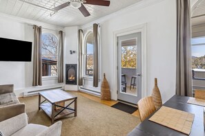 Suite, 1 Bedroom, Lake View (Suite 07: deluxe king lak) | Lounge - The Haus on Mirror Lake (Lake Placid)