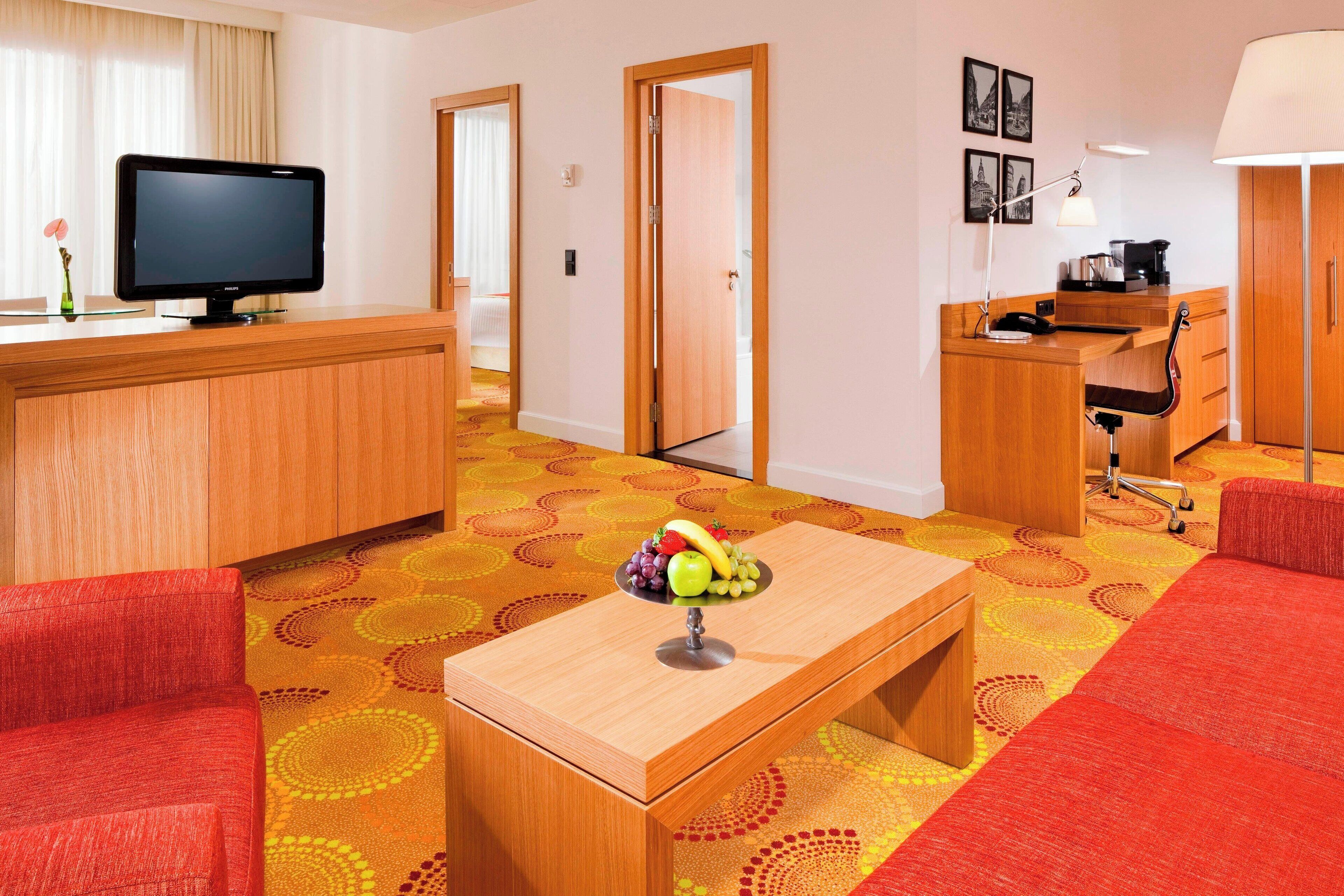 Photo - Courtyard by Marriott Budapest City Center