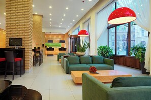 Lobby lounge - Courtyard by Marriott Budapest City Center (Budapest)