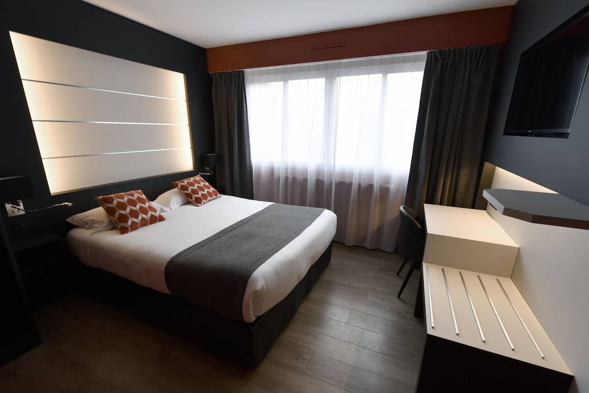 Habitación doble Confort | Escritorio y wifi gratis