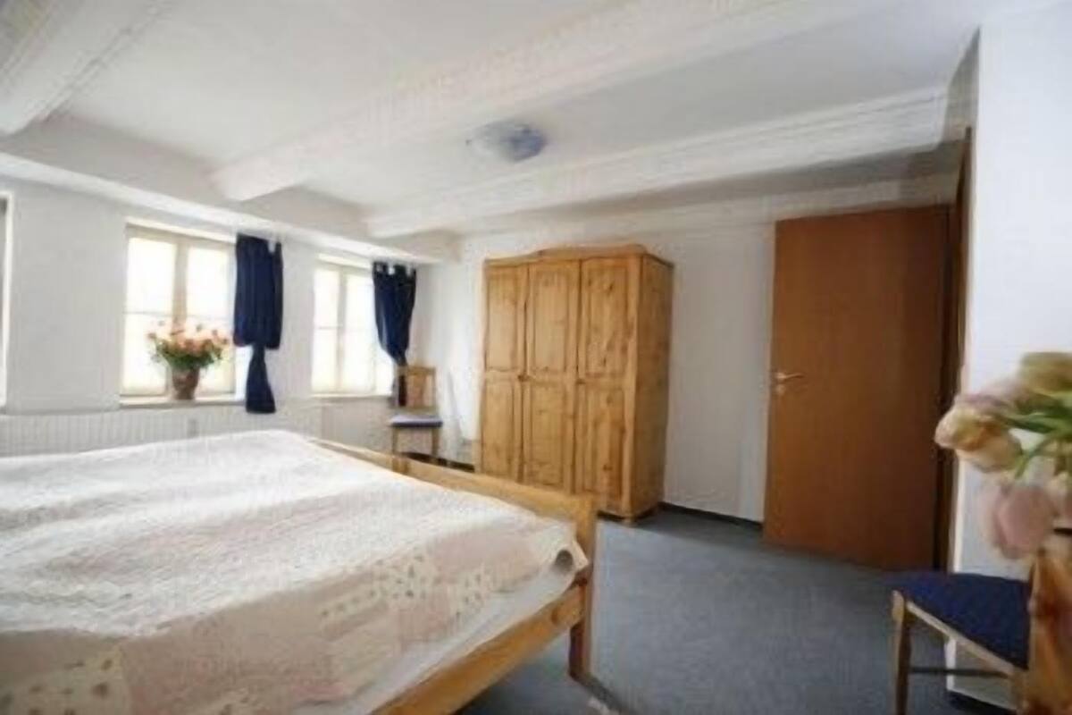 Minibar, in-room safe, desk, cots/infant beds