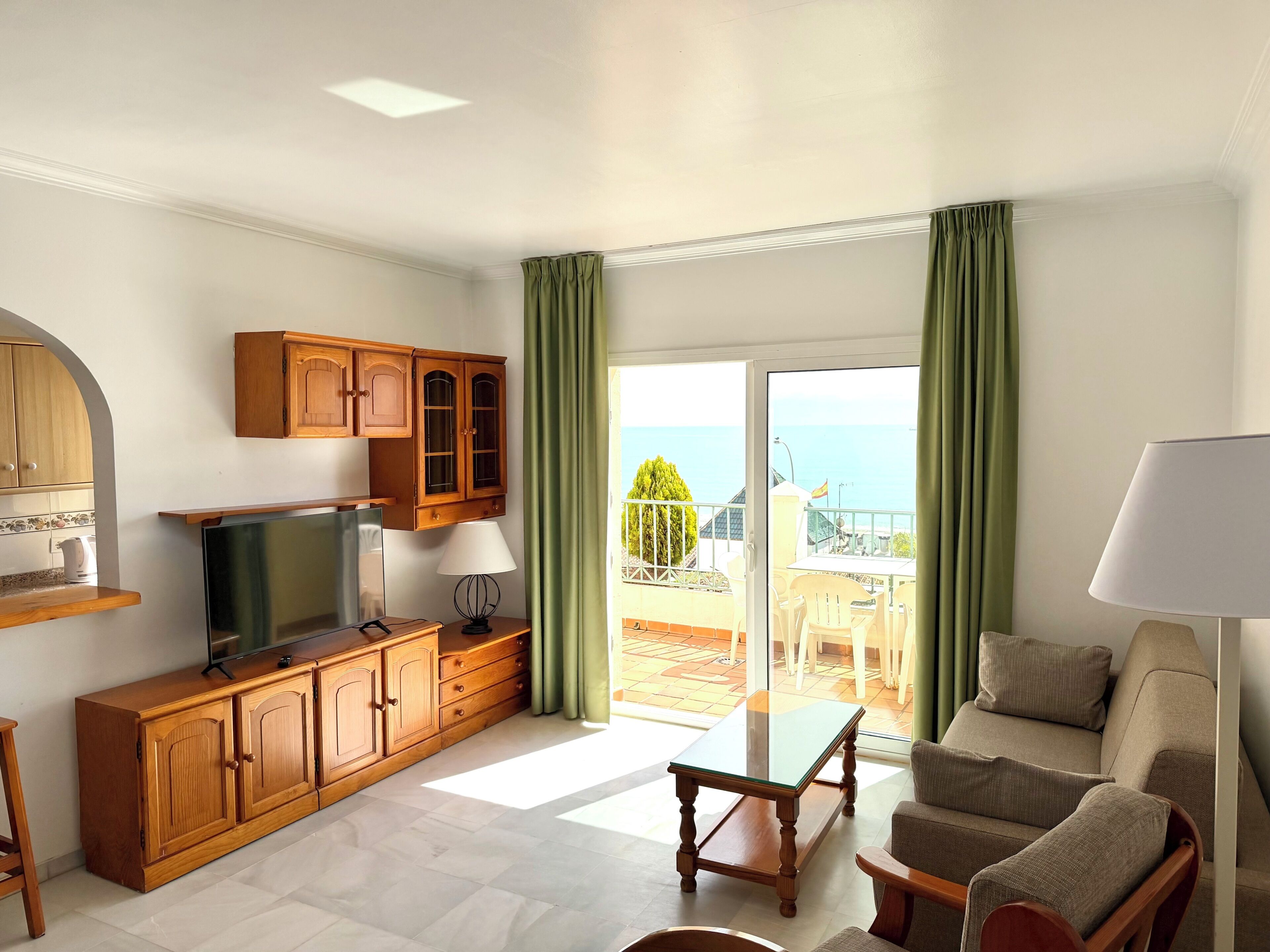 Appartement Deluxe, 2 chambres, vue mer | Coin séjour