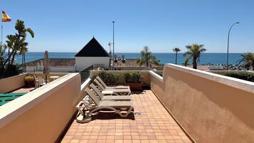 Appartement Panoramique, 2 chambres, terrasse, vue océan | Terrasse/Patio