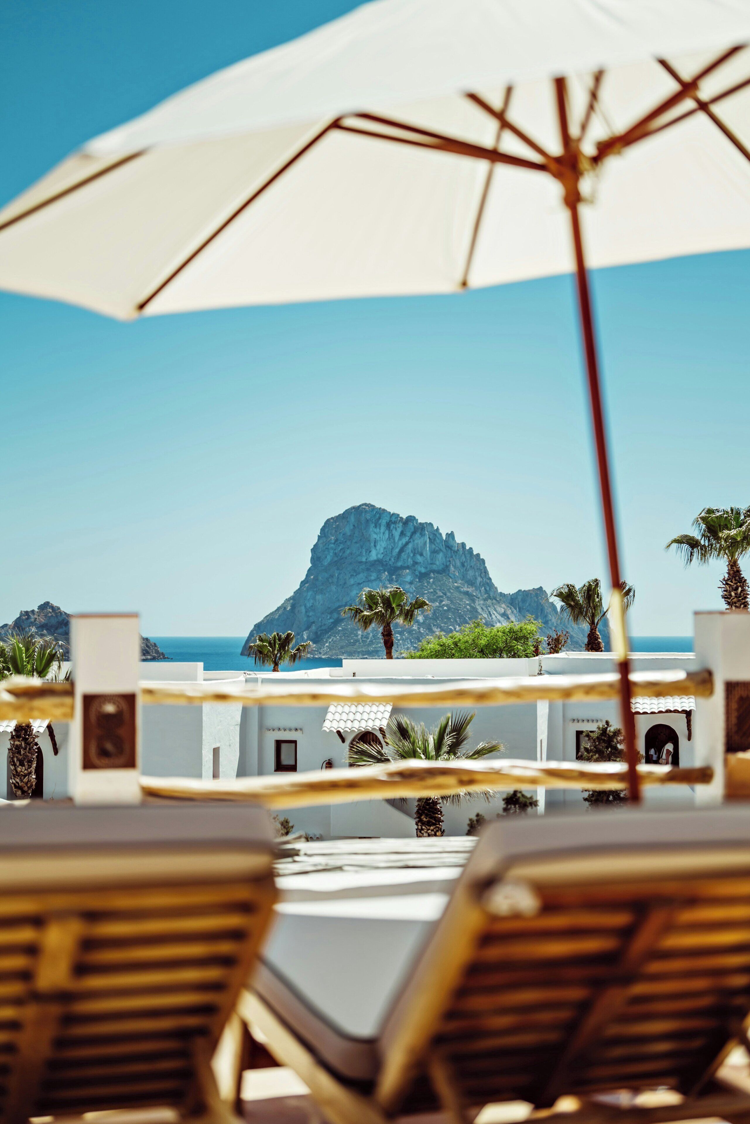 Suite, Sea View (Bougainvillea) | Premium bedding, down duvets, memory-foam beds, minibar
