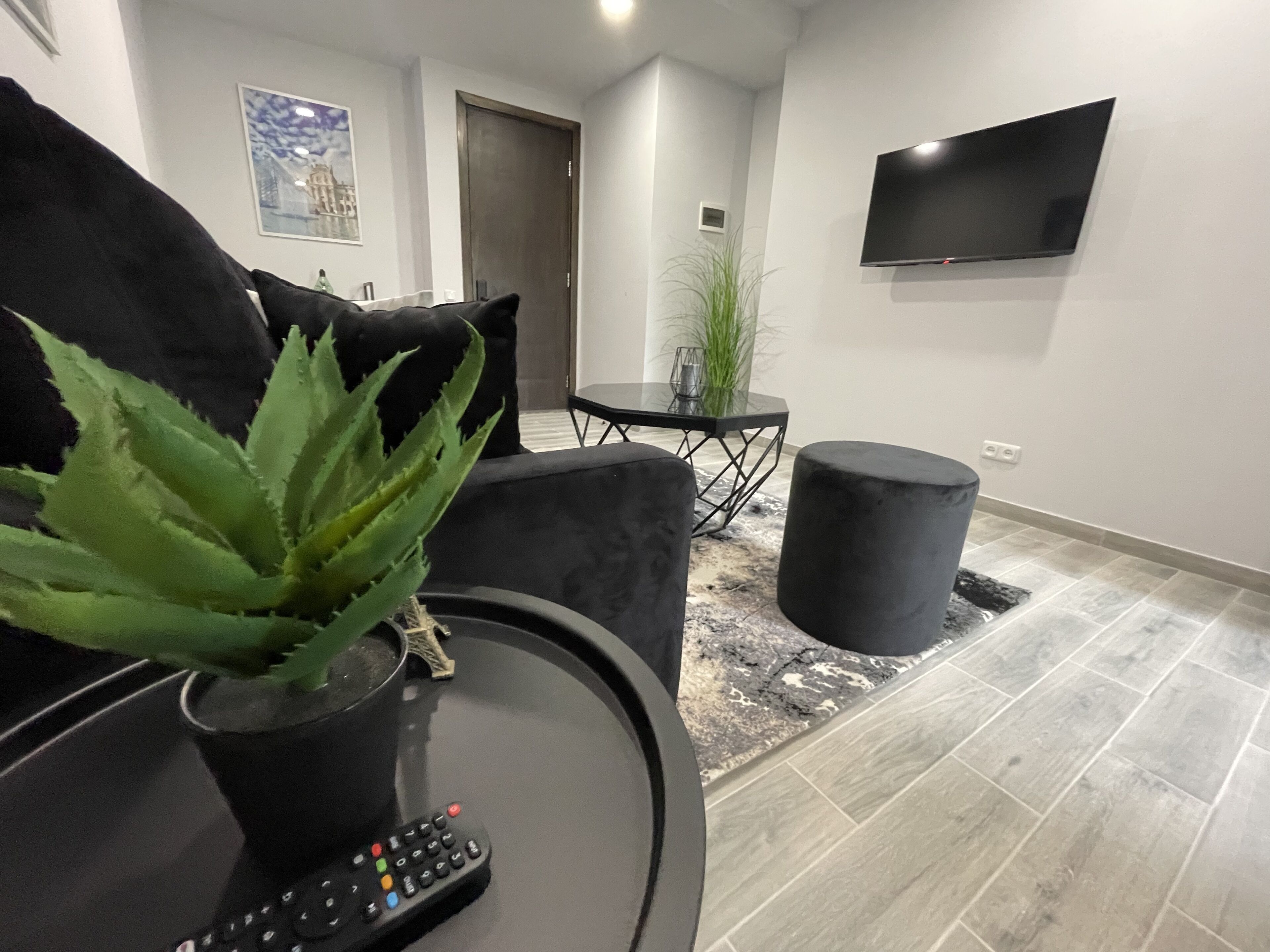 Two Rooms Suite | Living area | 40-inch Smart TV with cable channels, TV