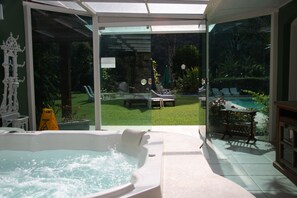 Massagens musculares profundas, massagens desportivas