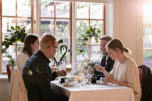 Frühstück, Mittagessen und Abendessen