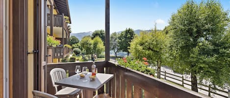 Appartement Panoramique, 1 chambre, balcon, vue vallée (5 pax) | Vue depuis le balcon