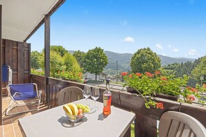 Apartamento panorámico, 2 habitaciones, balcón, vistas al valle (6 pax) | Vistas del balcón