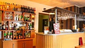 Bar (on property) - Hotel Alexandra (Timisoara)