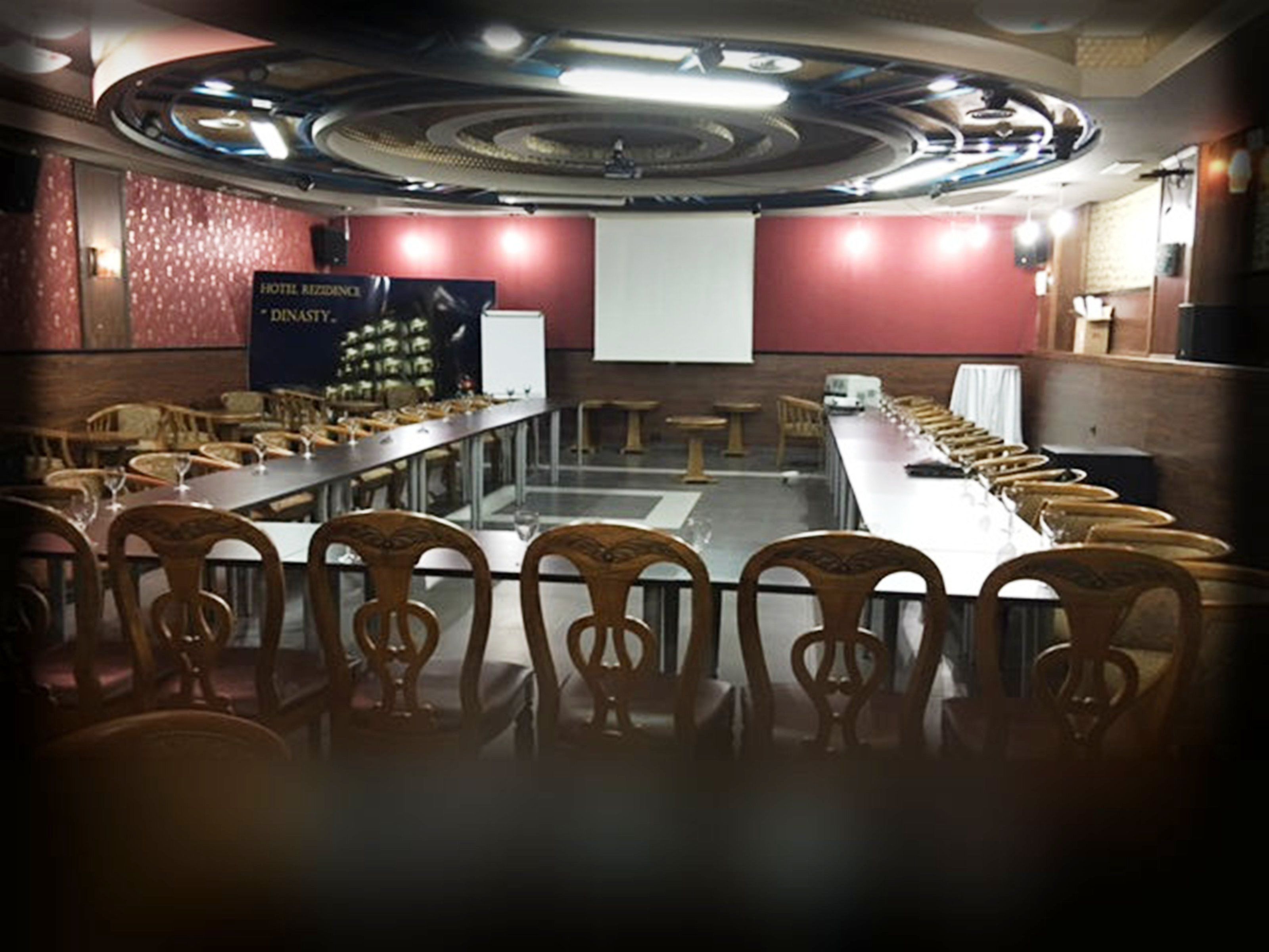 Foto - Dinasty Hotel