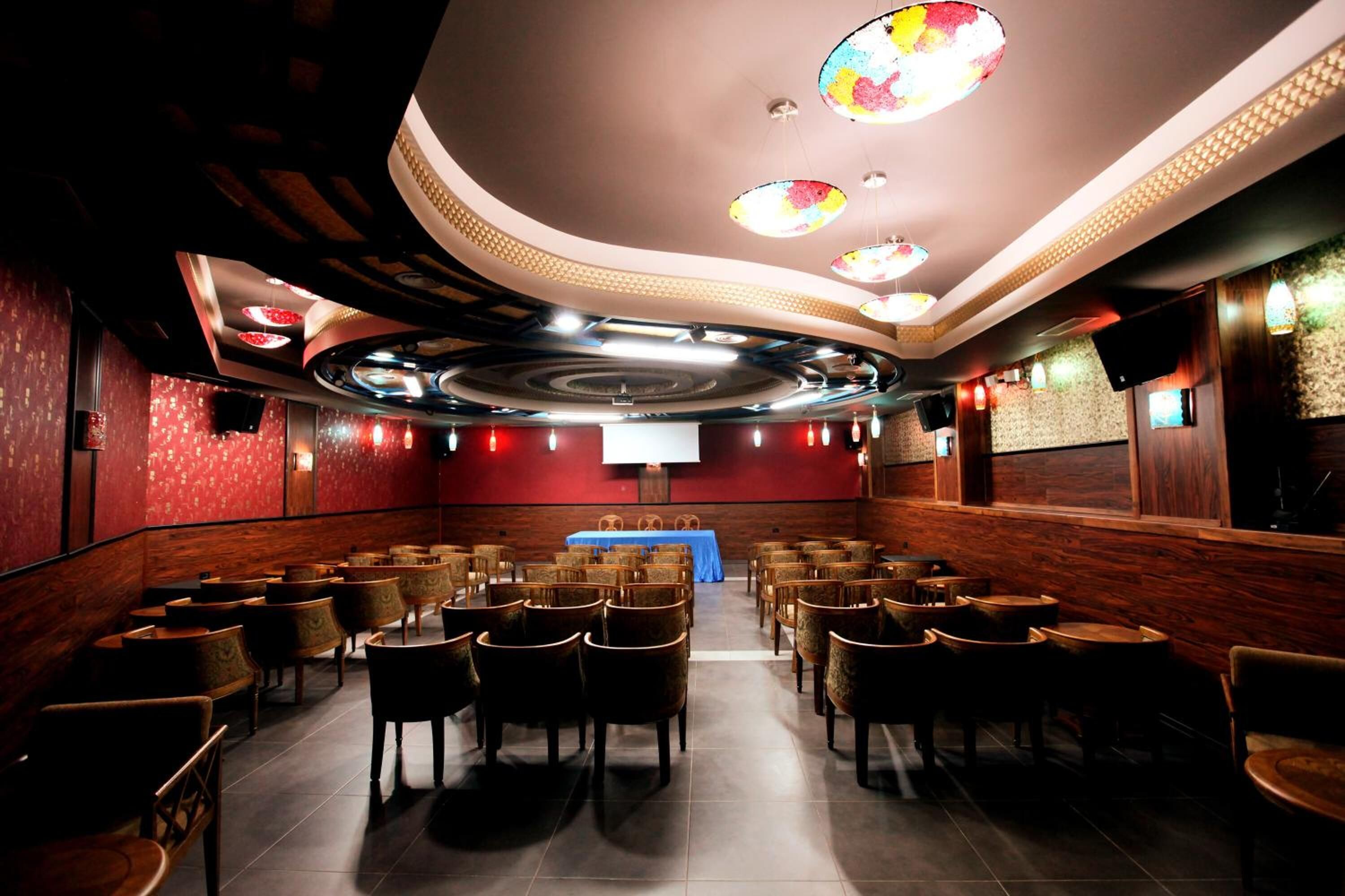 Foto - Dinasty Hotel