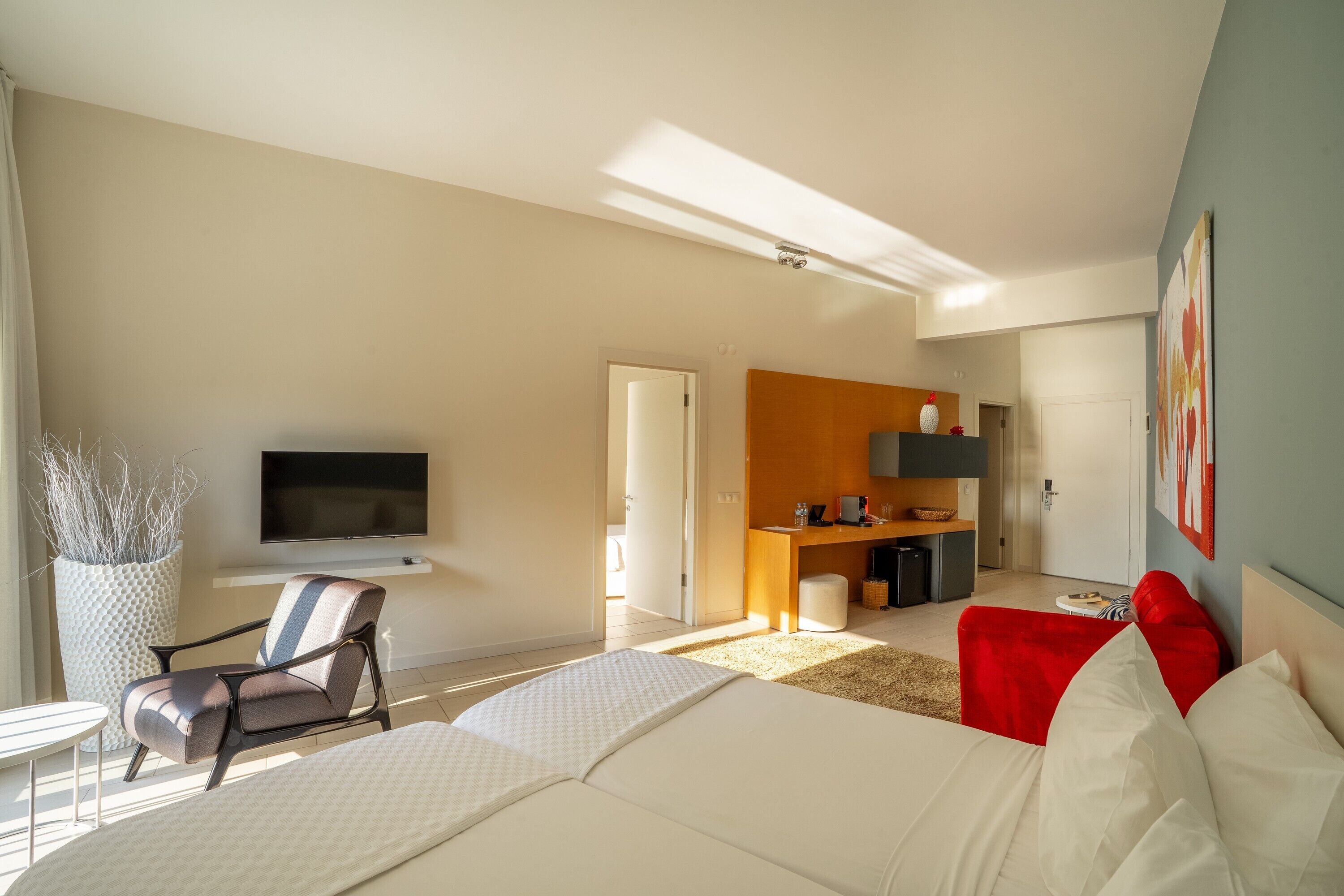 family suite | 1 bedroom, minibar, in-room safe, desk