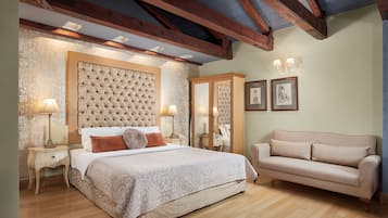 Comfort Suite | Egyptian cotton sheets, down comforters, memory foam beds, in-room safe