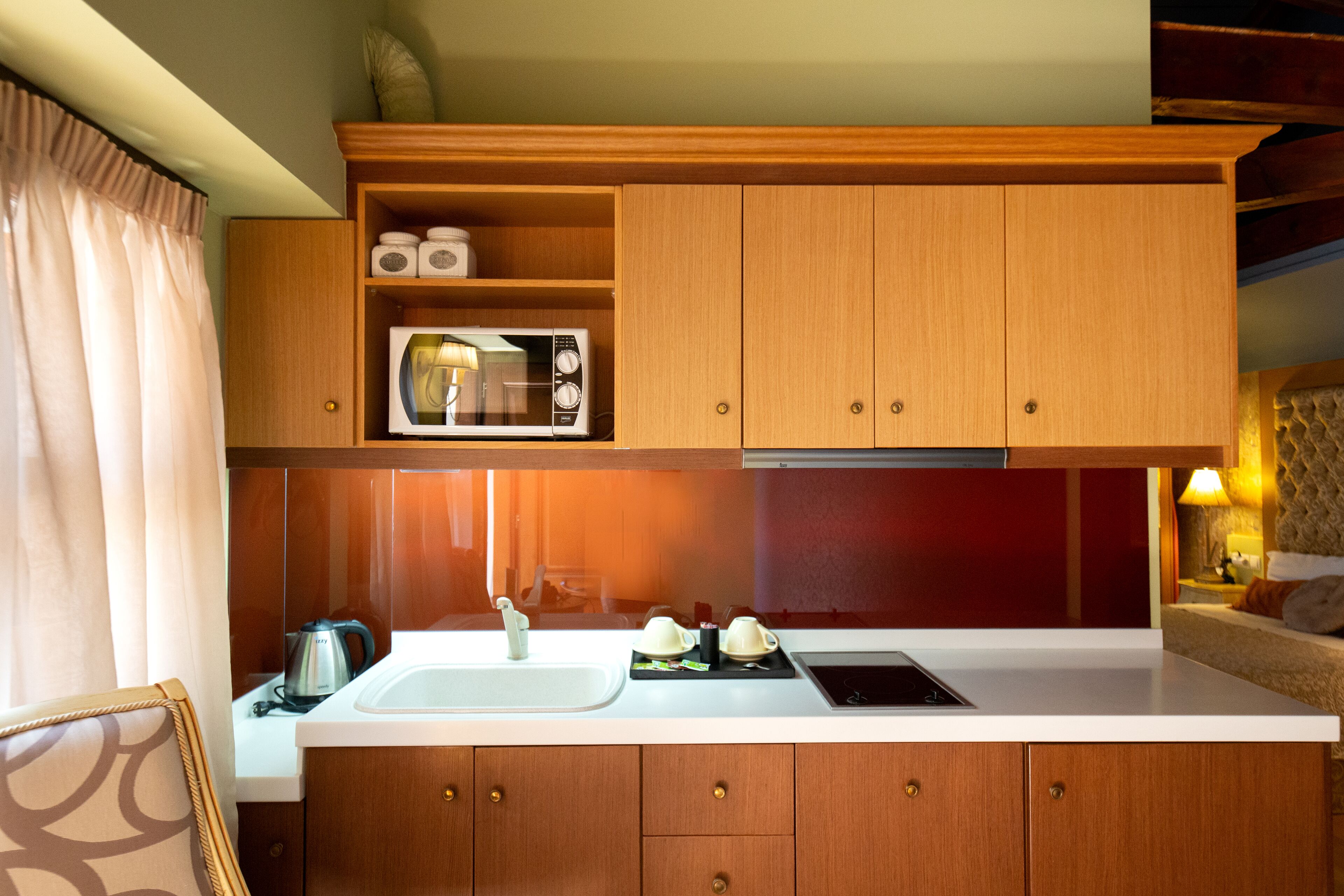 comfort suite | egyptian cotton sheets, desk, soundproofing, iron/ironing board