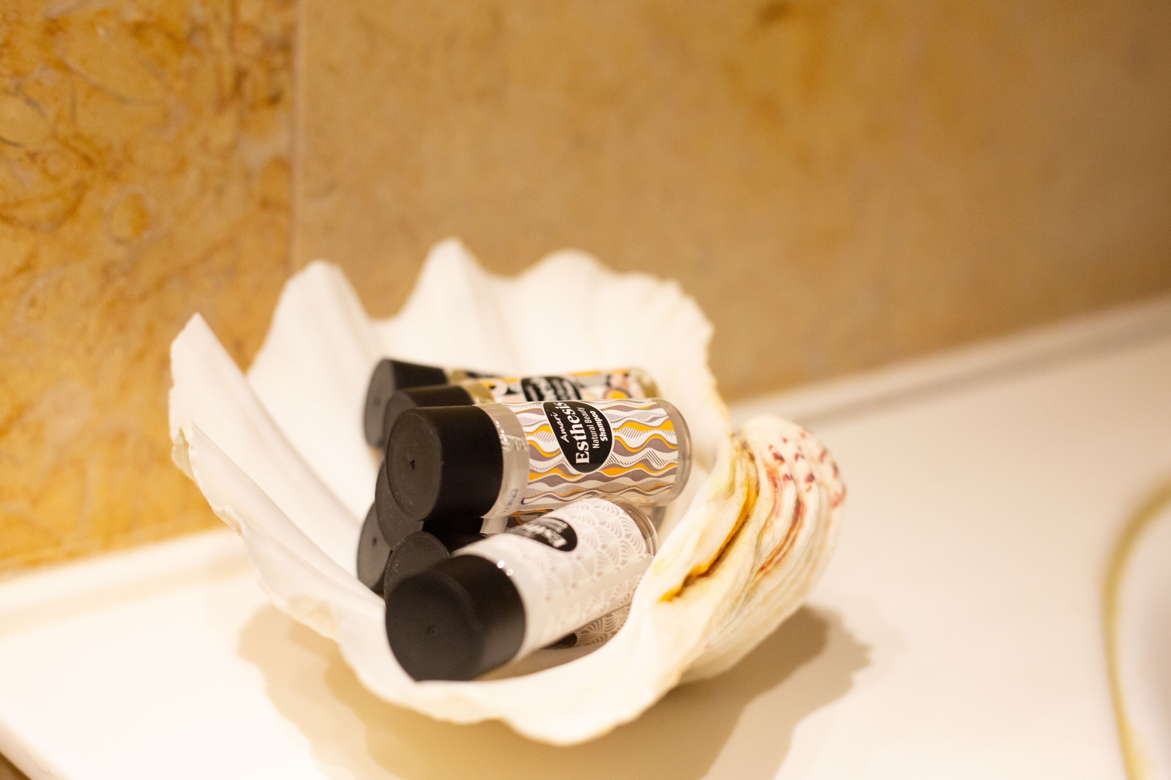 superior suite, sea view | bathroom | free toiletries, hair dryer, towels, toilet paper