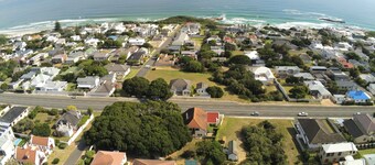 Milkwood Lodge - Hermanus