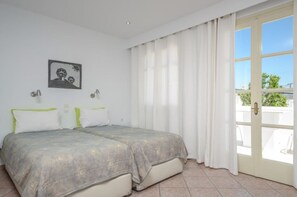 (Double or Twin) Room 2nd Floor | In-room safe, free WiFi, bed sheets - Windmill Naxos (Naxos)