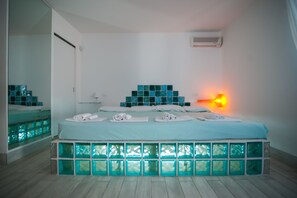 Comfort Suite, 1 Bedroom, Balcony, Garden View | View from room - Suite House L'isola che non c'è (Syracuse)