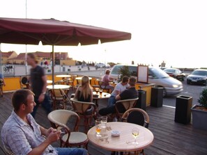 Breakfast, lunch and dinner served - Hotel Hirtshals (Hirtshals)