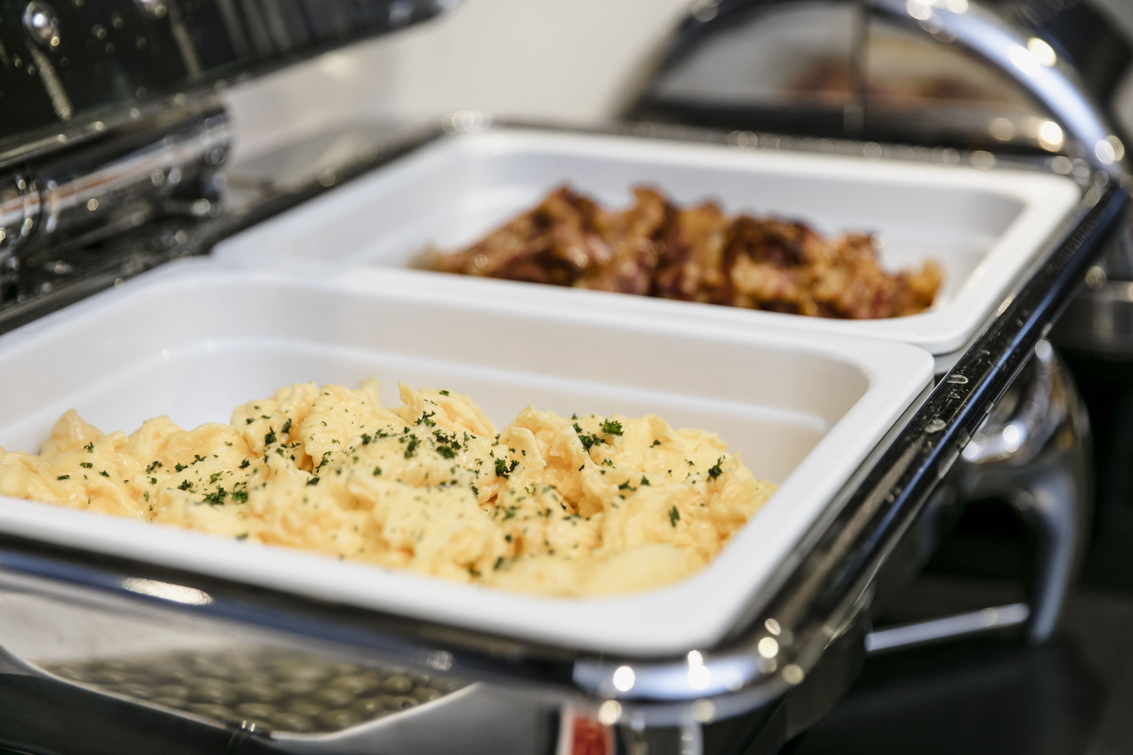 daily buffet breakfast (eur 24 per person)