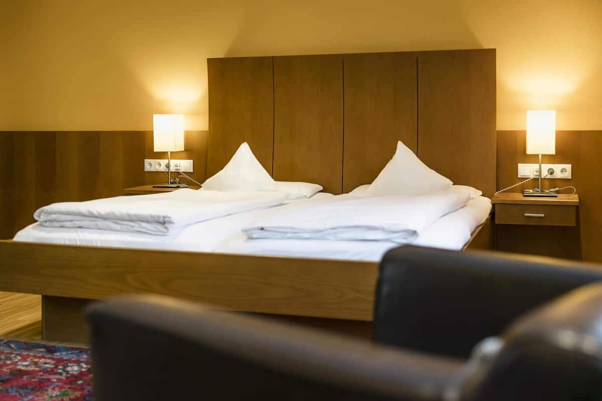 Biancheria da letto ipoallergenica, minibar, una cassaforte in camera