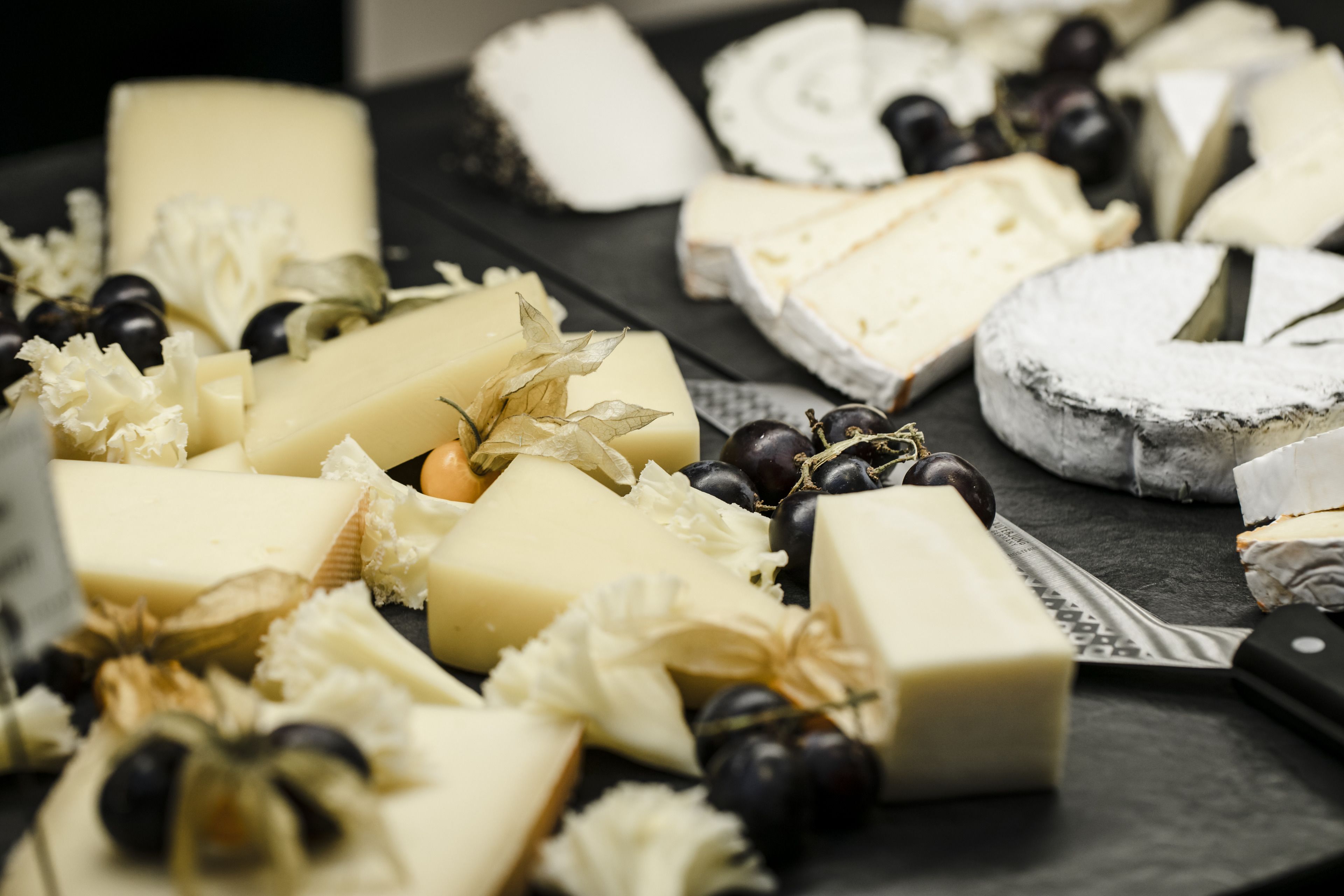 daily buffet breakfast (eur 24 per person)