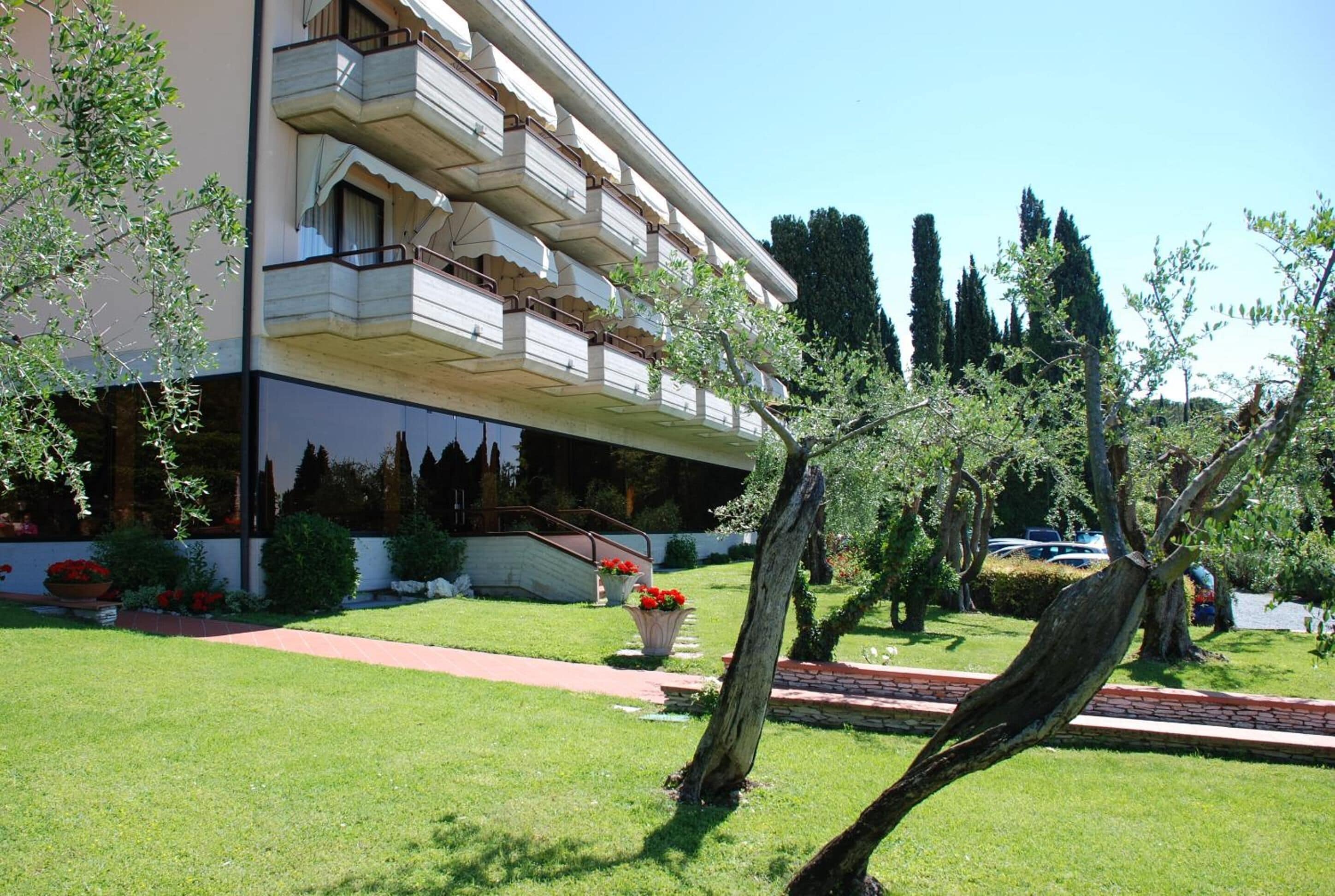 Photo - Hotel Désirée by Double Hospitality