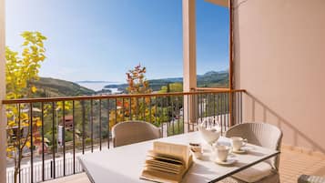 Belle Etage Suite | Θέα από το μπαλκόνι