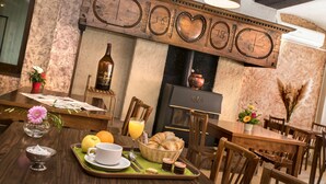 Kontinental frokost hver dag (mot et tillegg)