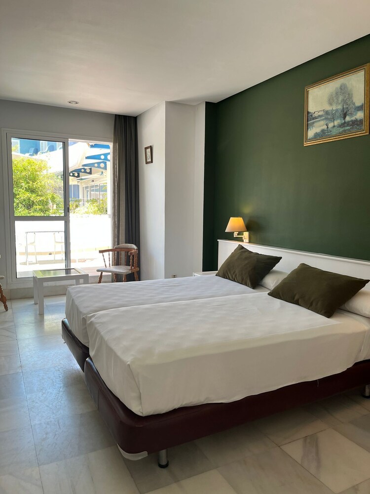 Del Mar Hotel & Spa by null