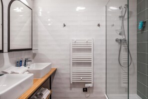Appartement T3 | Bathroom shower