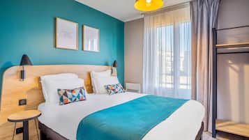 Appartement T3 | デスク、遮光カーテン、防音設備、アイロン / アイロン台