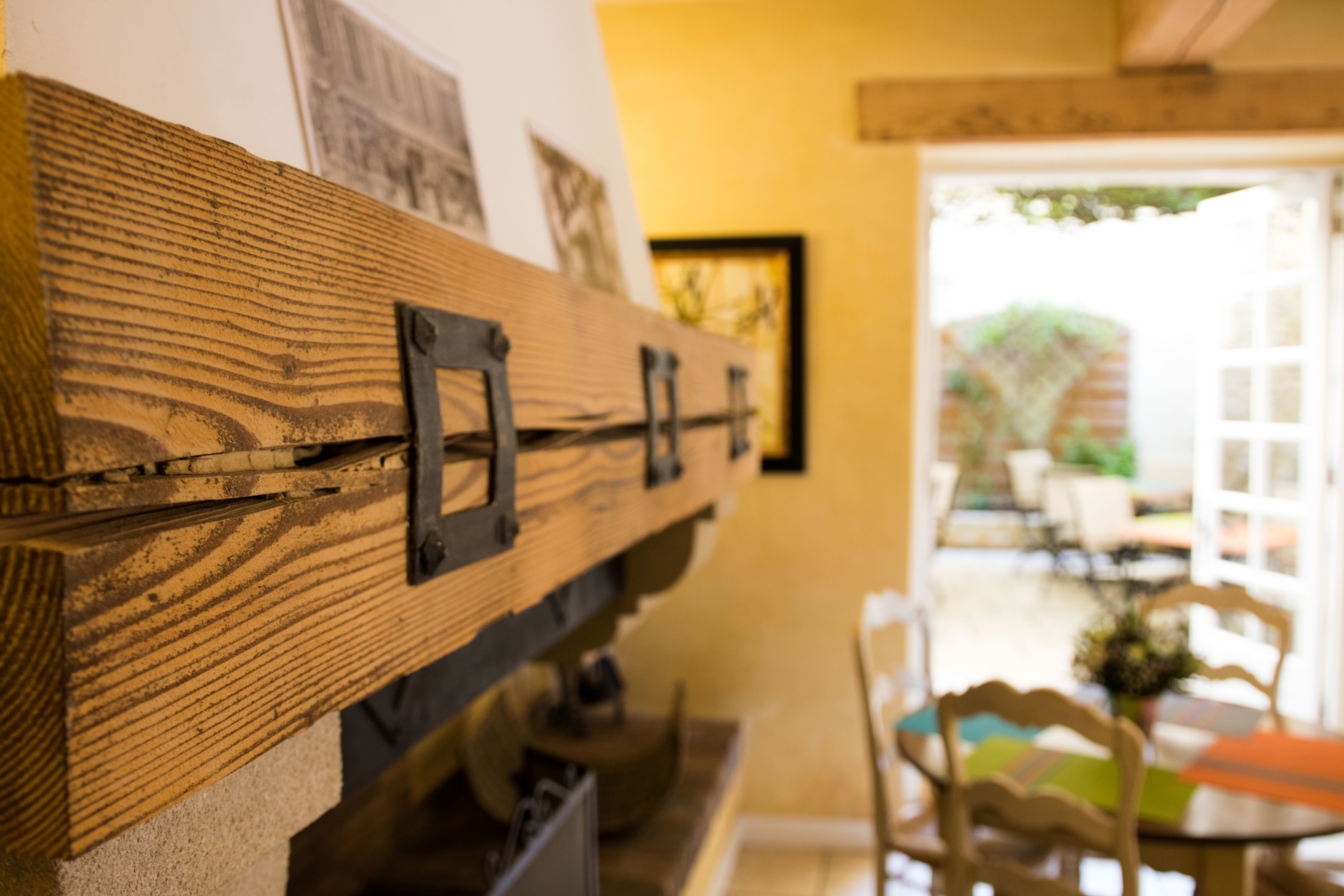 daily full breakfast (eur 12 per person)