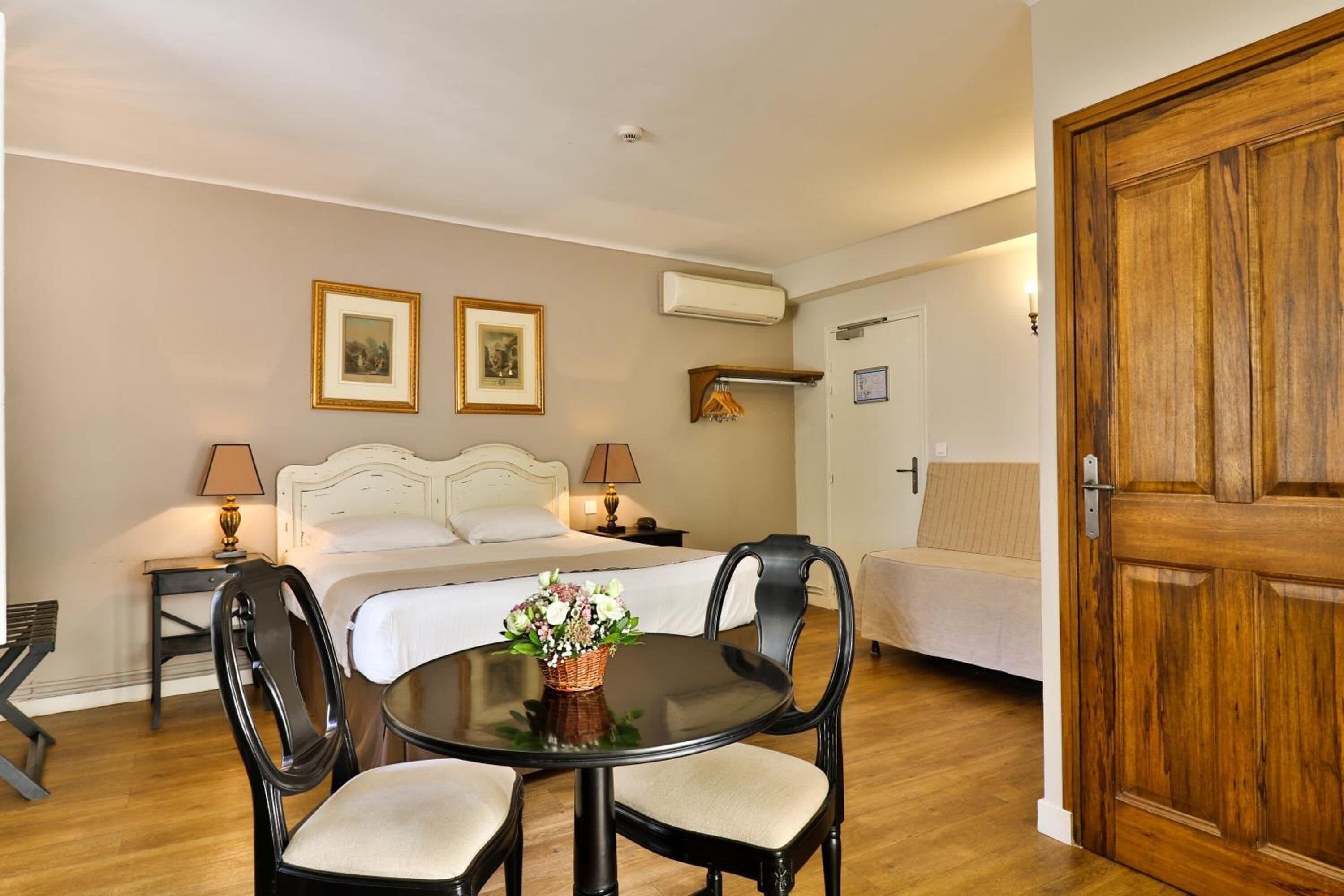 premium triple room | desk, blackout curtains, iron/ironing board, free wifi