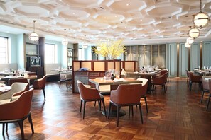 Daily buffet breakfast (CNY 88 per person) - Jinjiang Metropolo Hotel Classiq, YMCA (Shanghai)