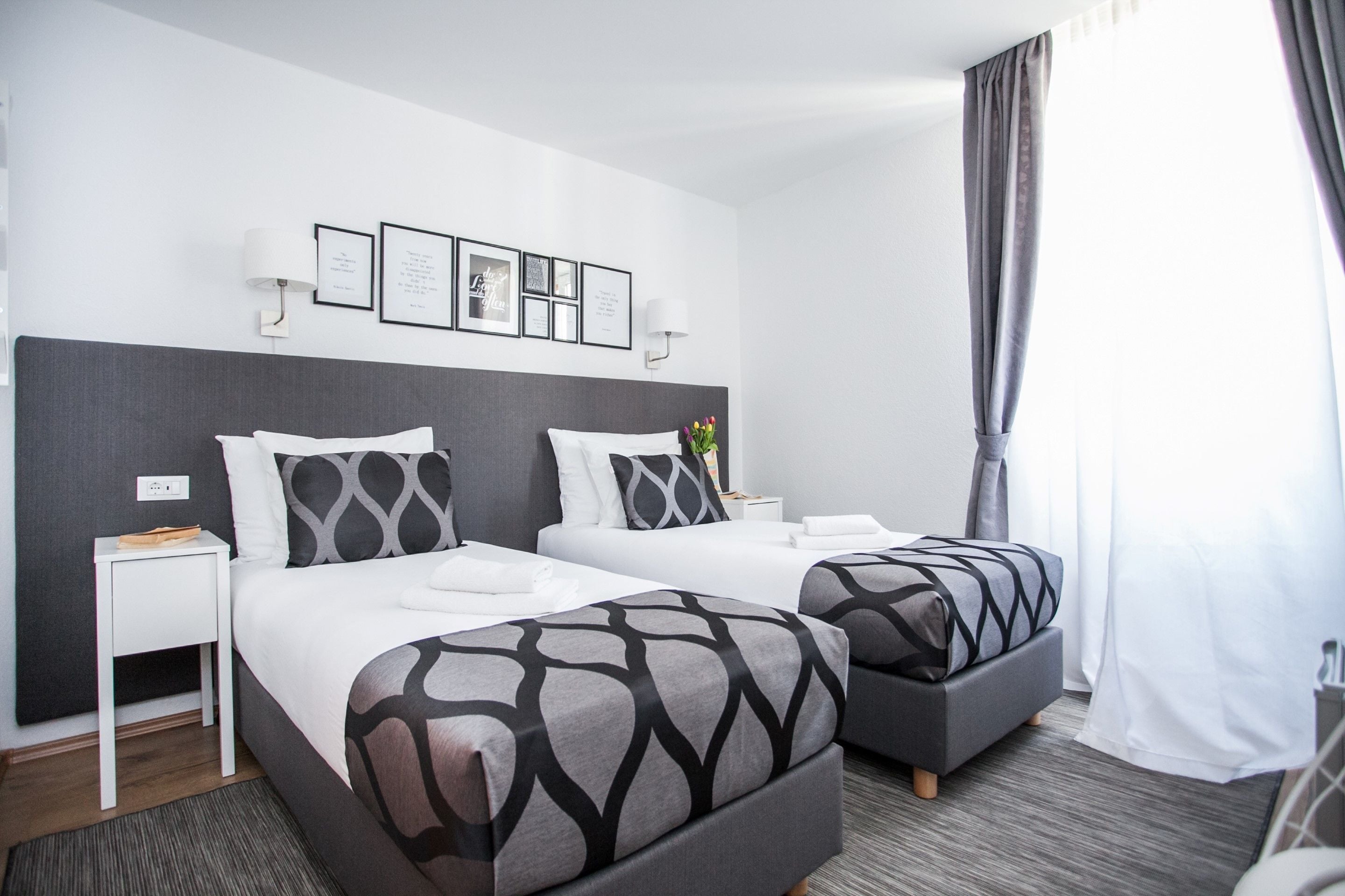 Deluxe Double Room, 1 Queen Bed | Blackout drapes, soundproofing, iron/ironing board, free WiFi