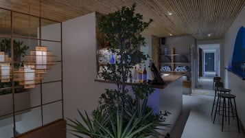 酒吧(店内)