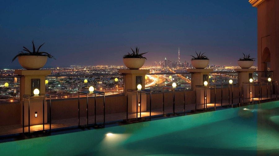 Sheraton Mall of the Emirates Hotel, Dubai