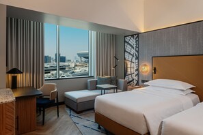 Hypo-allergenic bedding, down duvets, pillow-top beds, minibar