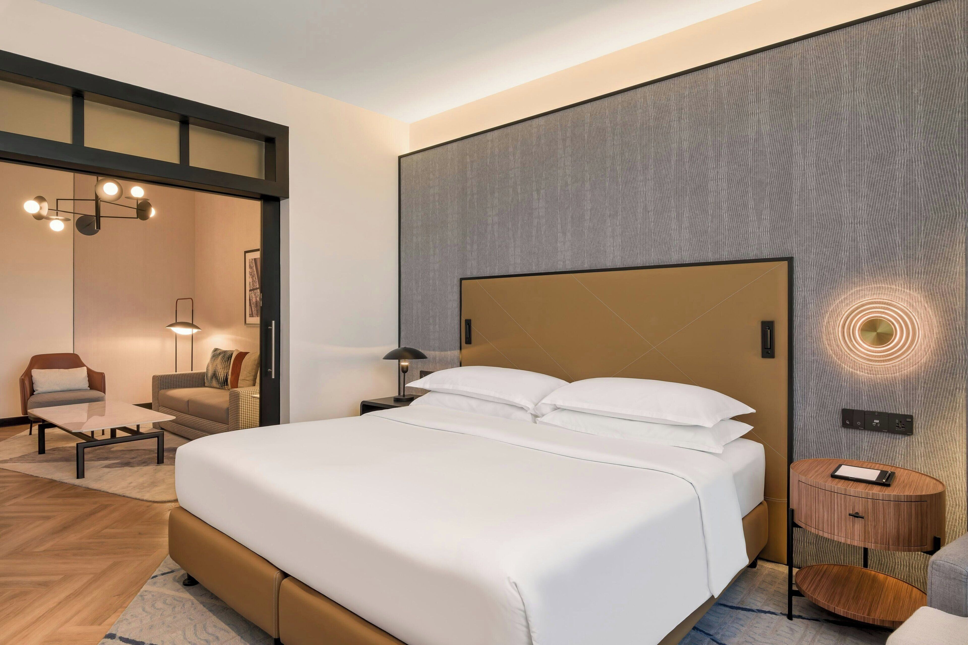 Grand Suite, 1 Bedroom | Hypo-allergenic bedding, down comforters, pillowtop beds, minibar