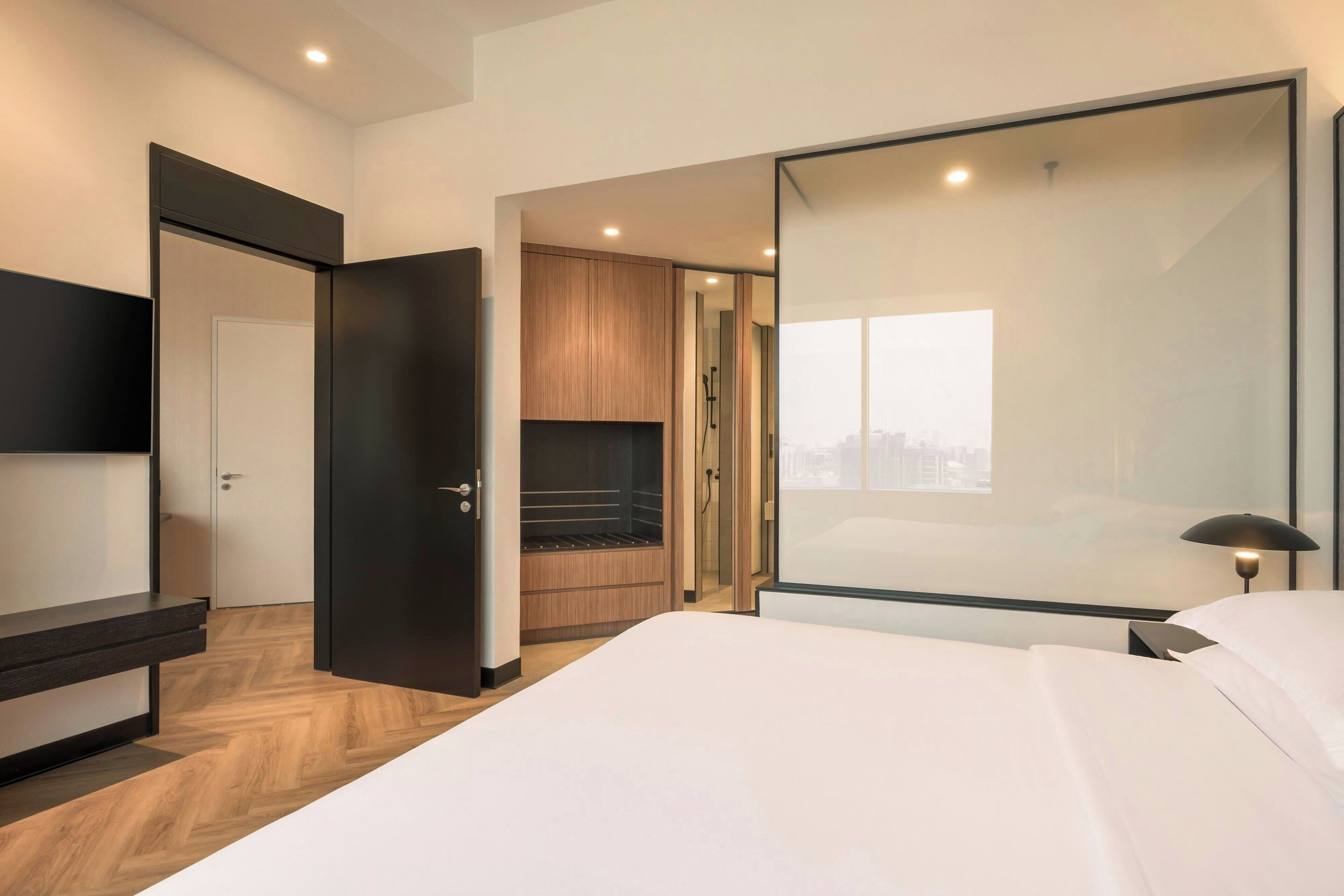 Allergikerbettwaren, Daunenbettdecken, Pillowtop-Betten, Minibar