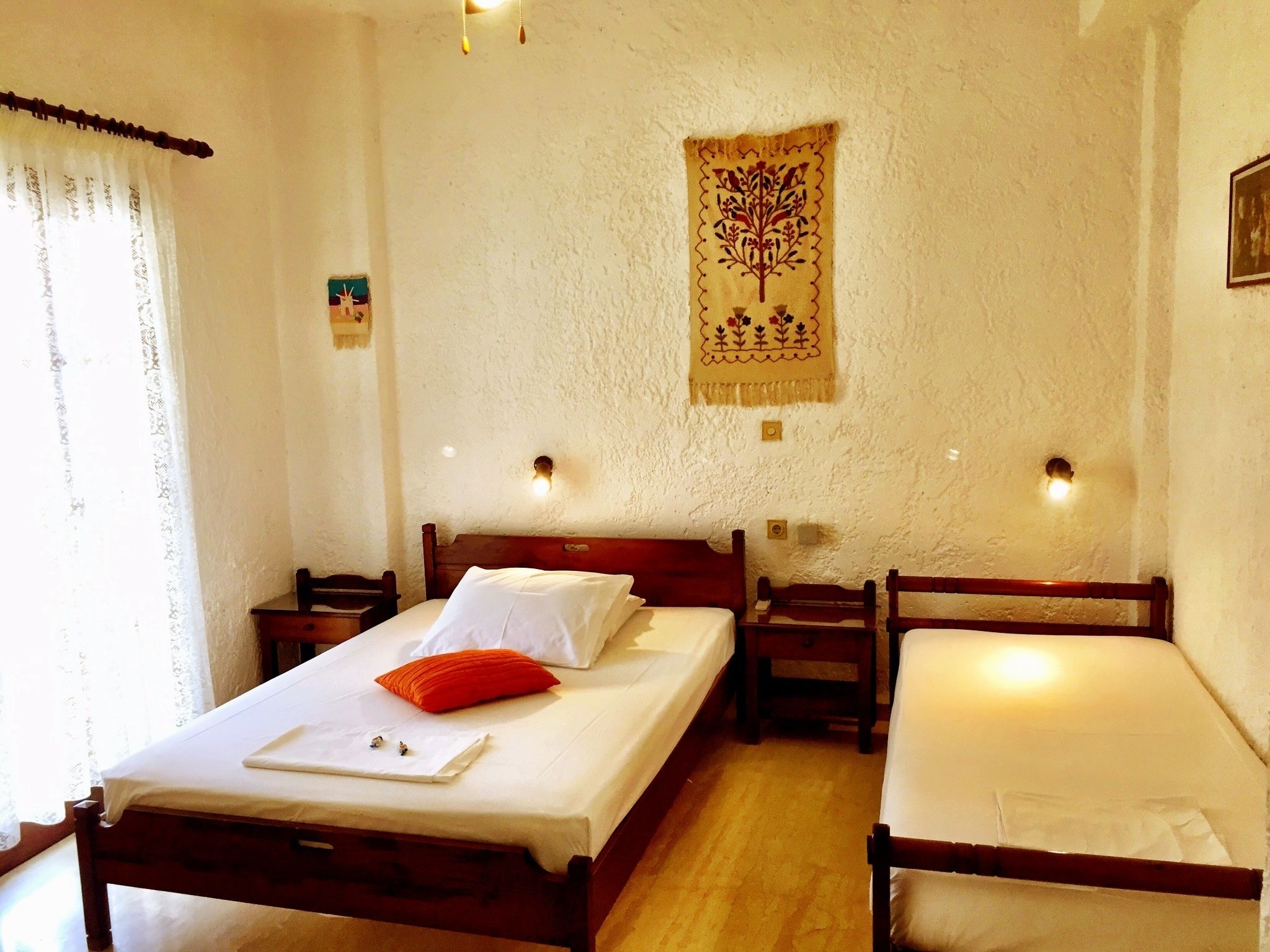 Apartment, 2 Bedrooms | 1 bedroom, in-room safe, soundproofing, iron/ironing board