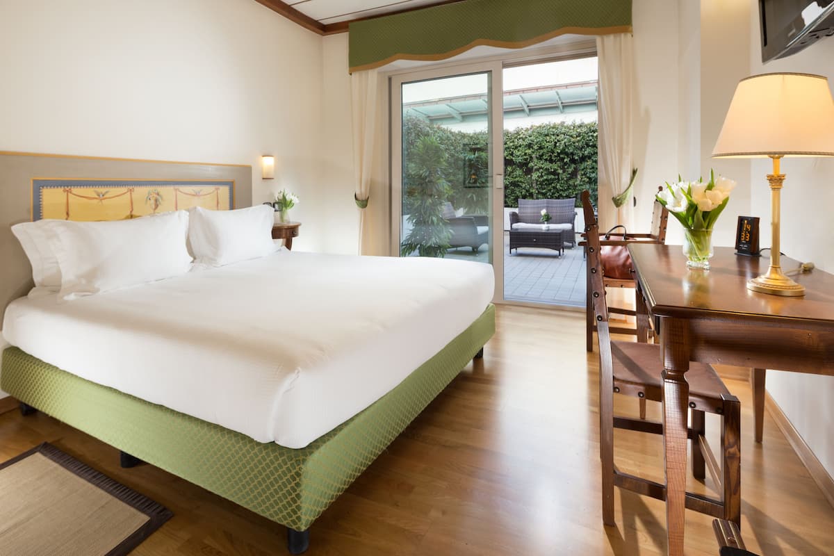 Literie de qualité supérieure, couette en duvet d'oie, minibar